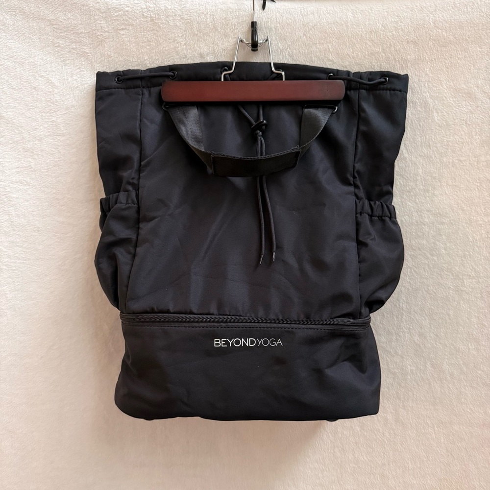 Beyond Yoga Convertible Gym Bag Yoga Bag Black Backpack OneSize